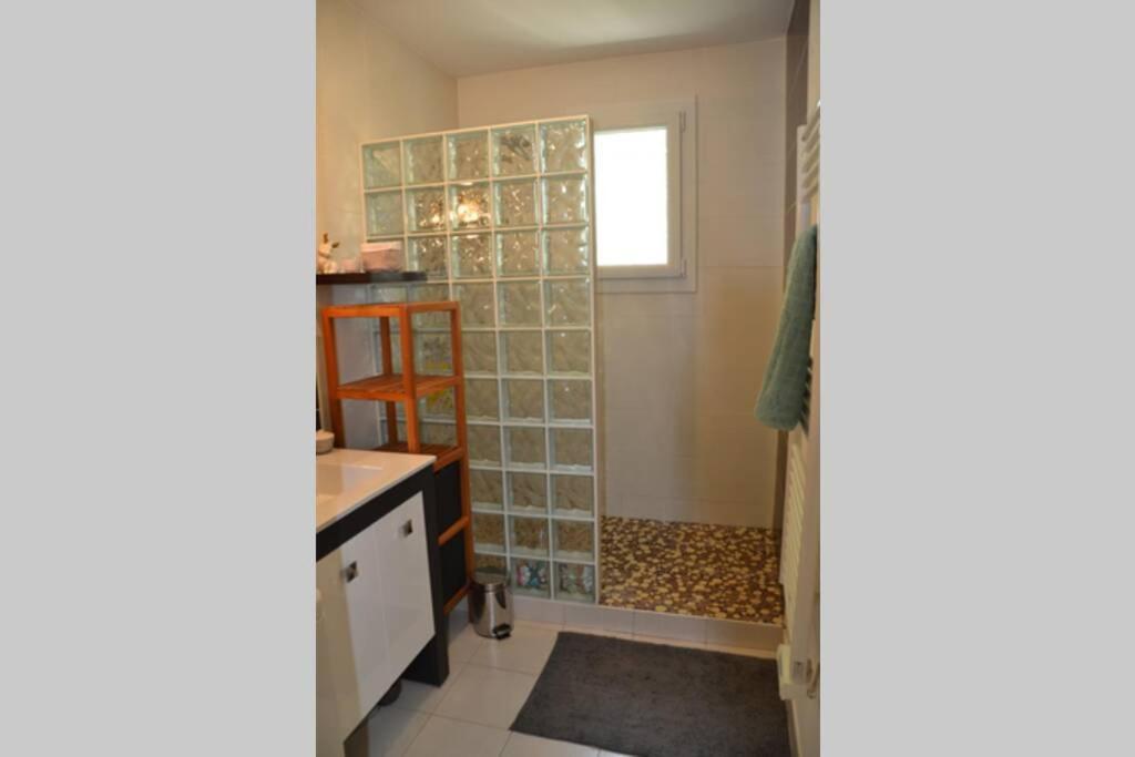Appartement Lumineux Et Calme Avec Terrasse Avignon Exteriér fotografie